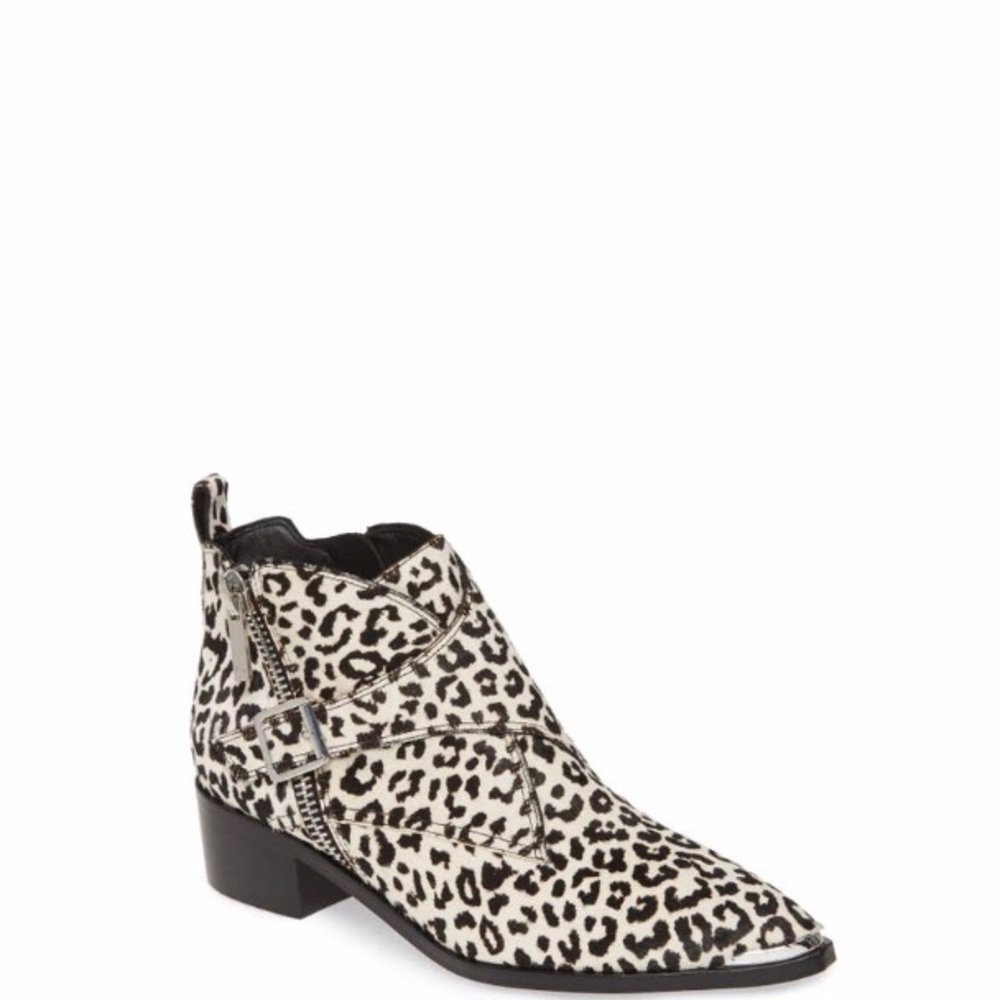 Marc Fisher LTD X Elizabeth Sulcer Yanilaly Bootie
